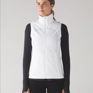 Lululemon Run for Cold Vest Size 6